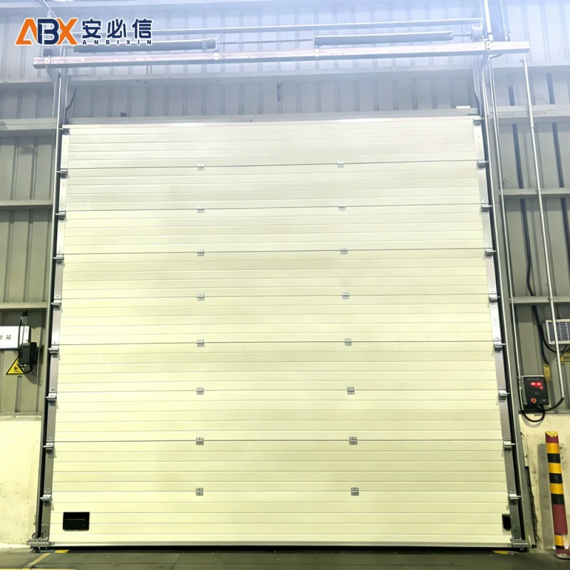 长春市垂直滑升门